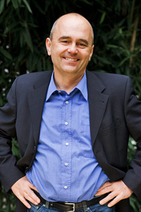 Peter Fauser